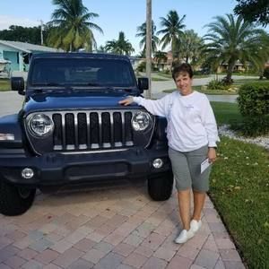 Meet your Posher, Paula